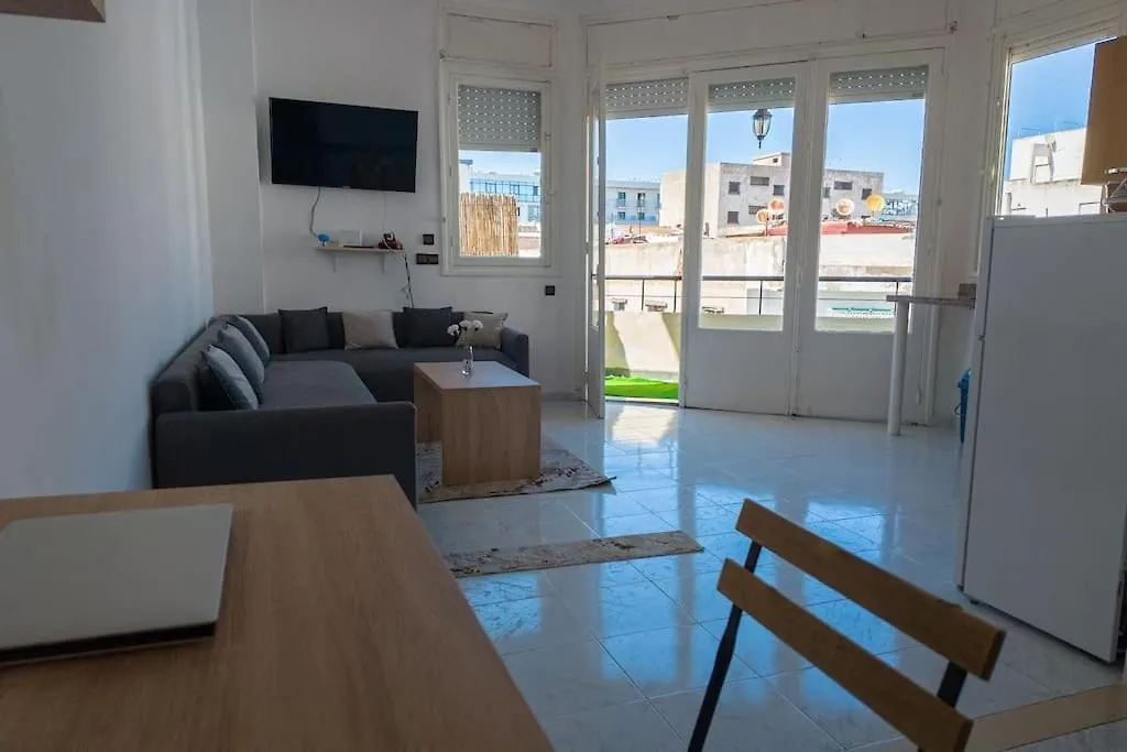 Cozy Appartment With A Private Balcony الدار البيضاء
